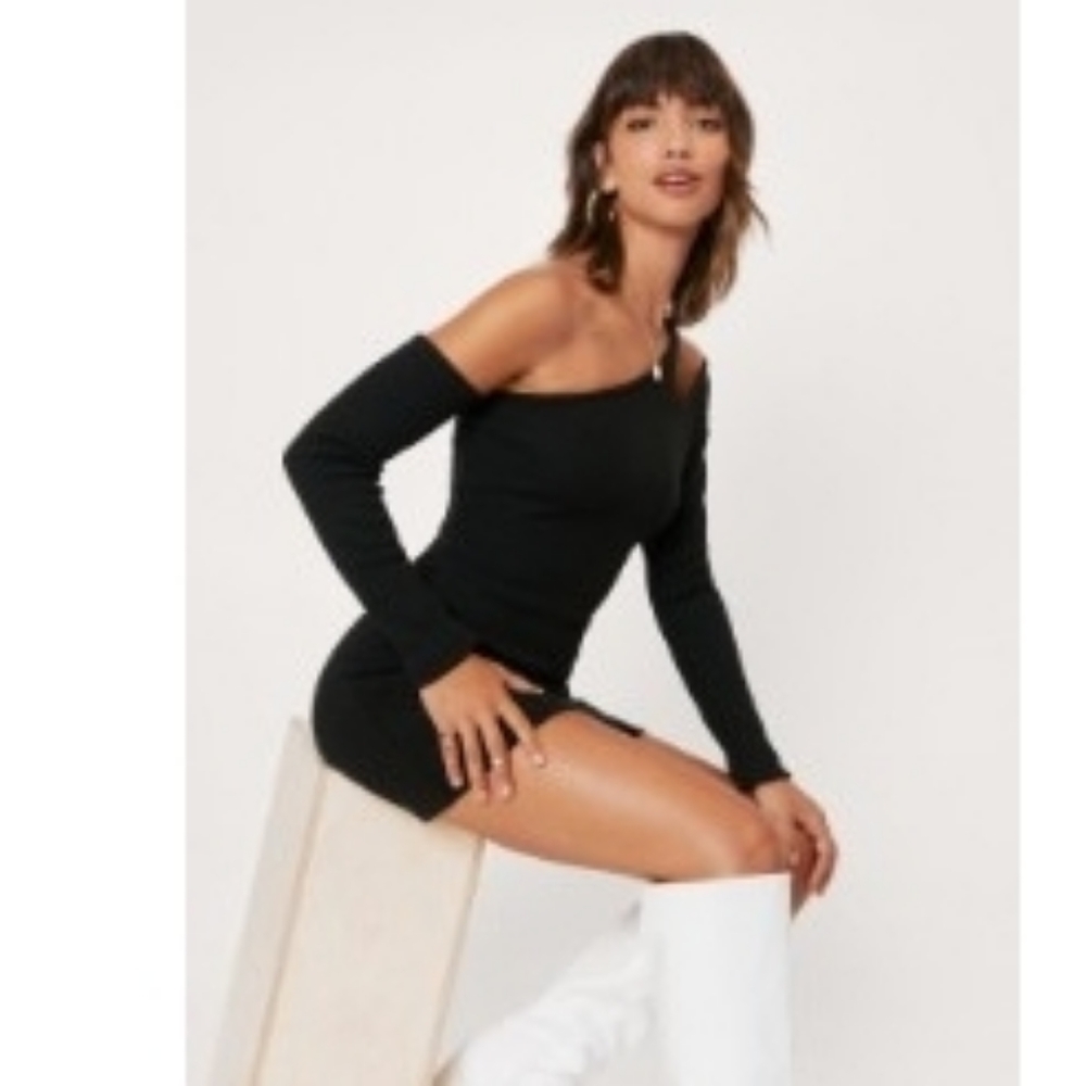 🟢NASTY GAL Asymmetrical Party Dress